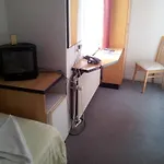 Limburgia 3*