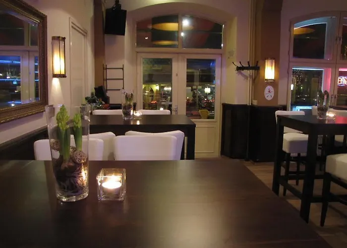 Limburgia 3* 法尔肯堡